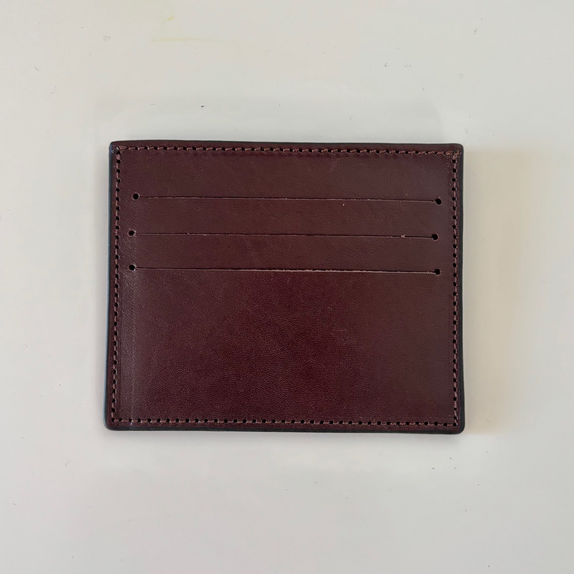 Etui - tamnosmeđi